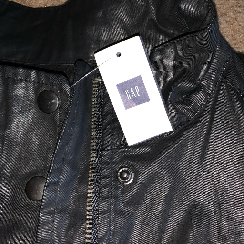 Black Jacket - Picture 4 of 15